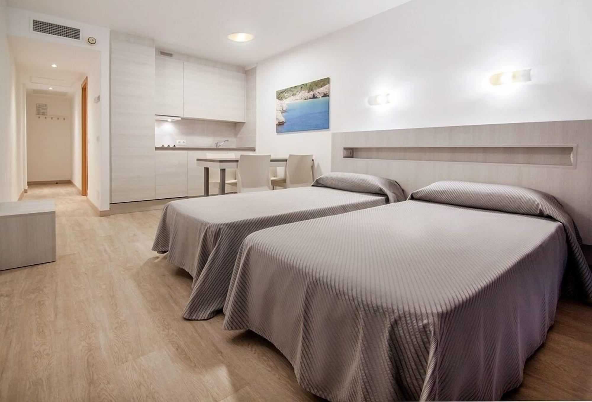 Aparthotel Sol Y Vera 2*